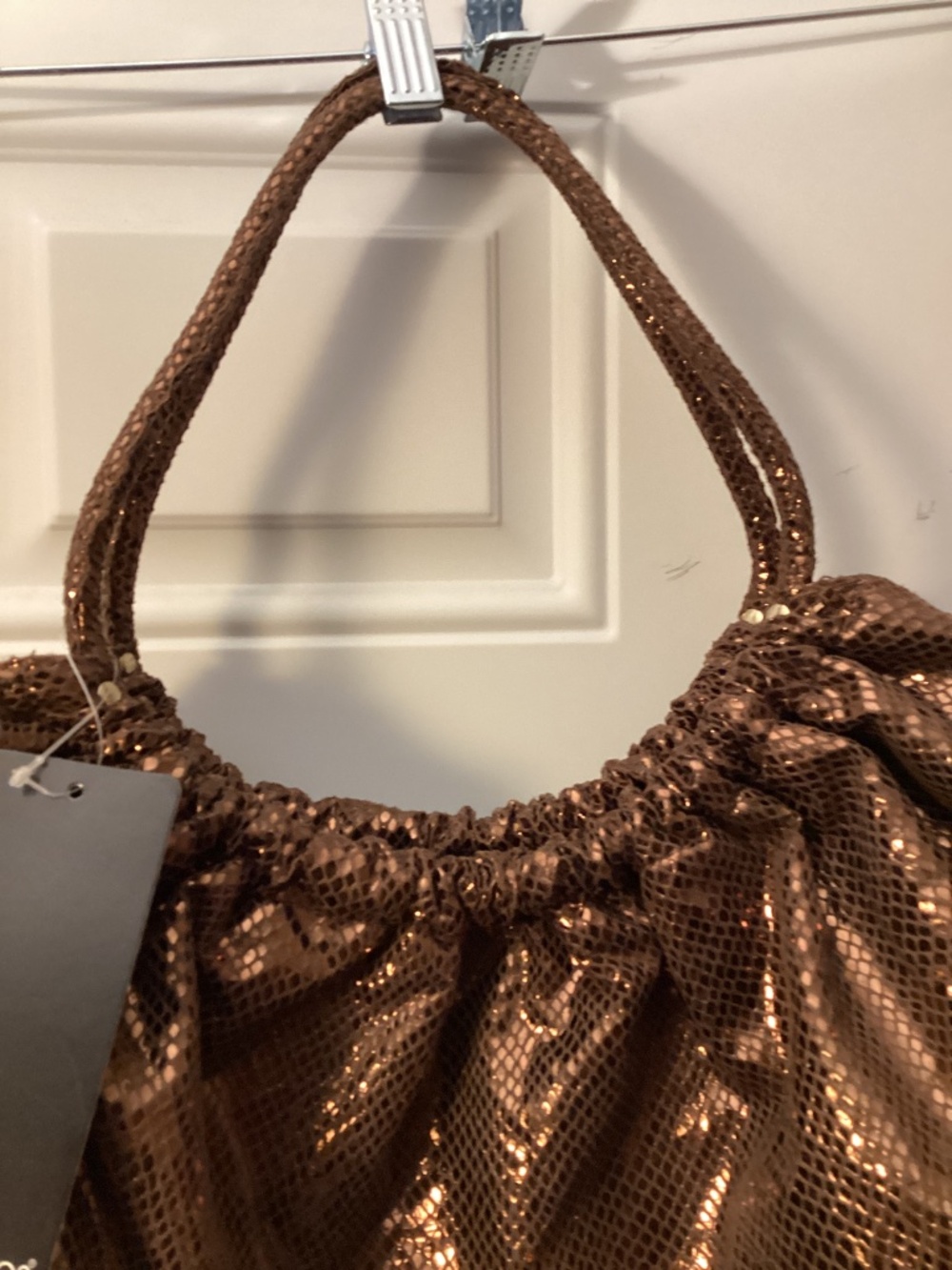 🌸NEW Daisy Fuentes Rouched Oversized purse bag🌸 BRONZE Metallic look - Picture 3 of 10